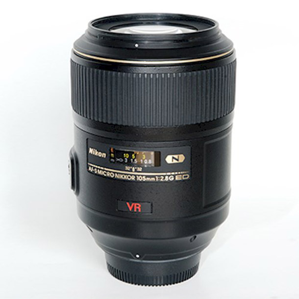 Rent a Nikon lens Nikkor  AF-S Micro 105mm F2.8G ED VR macro lens in Vinkeveen from MIRROR IMAGE PHOTOGRAPHY & FILM