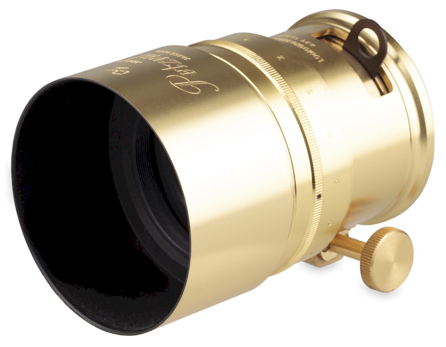 Rent Lomography Petzval 58 ... from Roel
