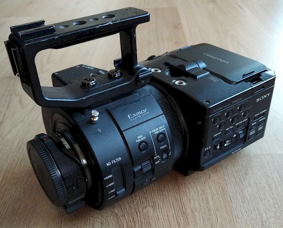 Rent Sony NEX FS700 from Wouter