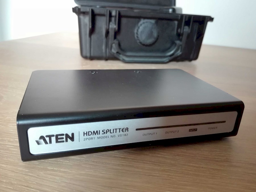 Huur Aten vs182 2 port HDMI... van BLICK FILM & LIVE V.O.F.