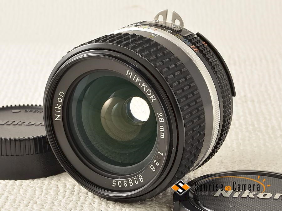 Huur 28mm  f2.8 AiS Nikon van Mart