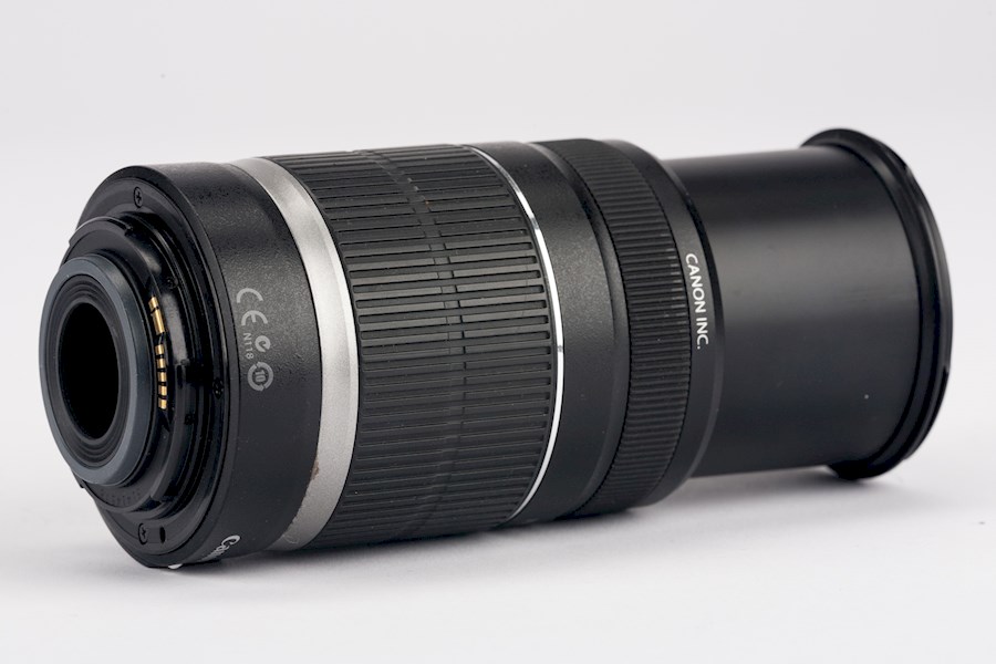 Rent Canon Zoom Lens EF 90-..., from 3,00 € from PIP69 in Amsterdam