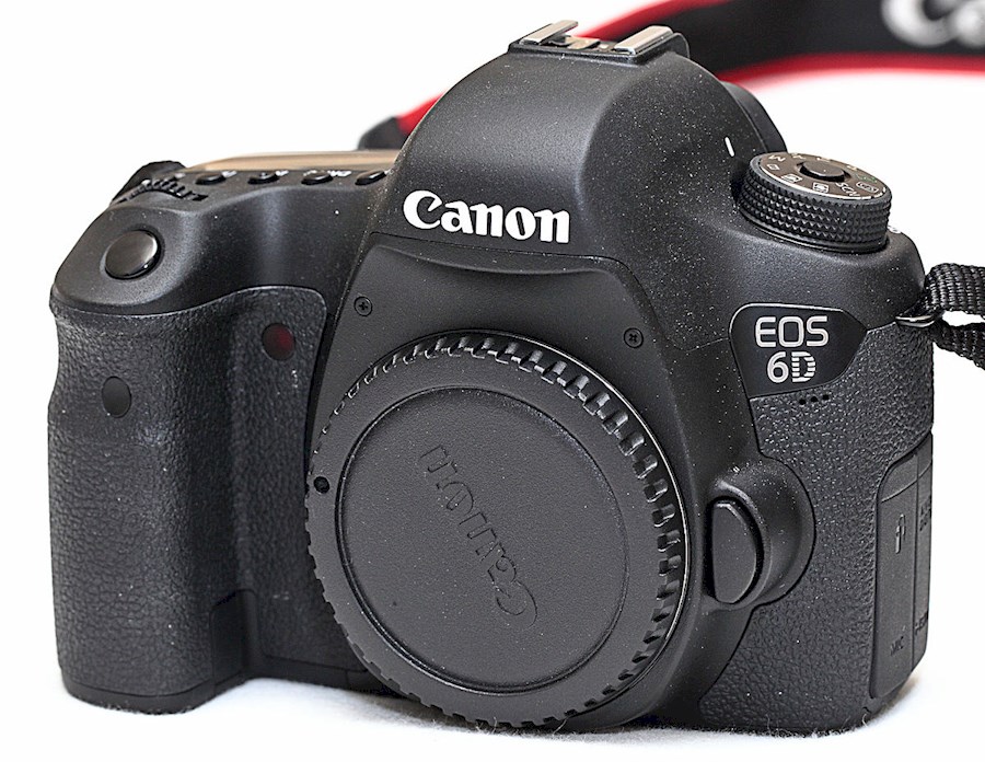 Rent Canon 6D BODY from Sanne