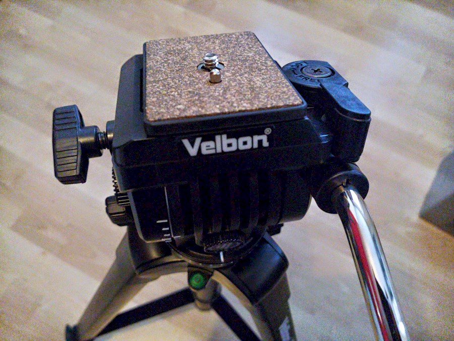 Rent Velbon Videomate 638 F... from FILMKE.NL