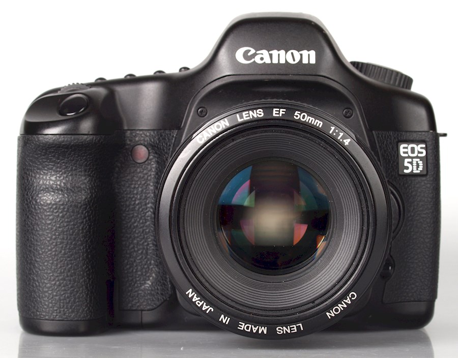 Rent Canon EOS 5D Mark I from Kwok-Hung