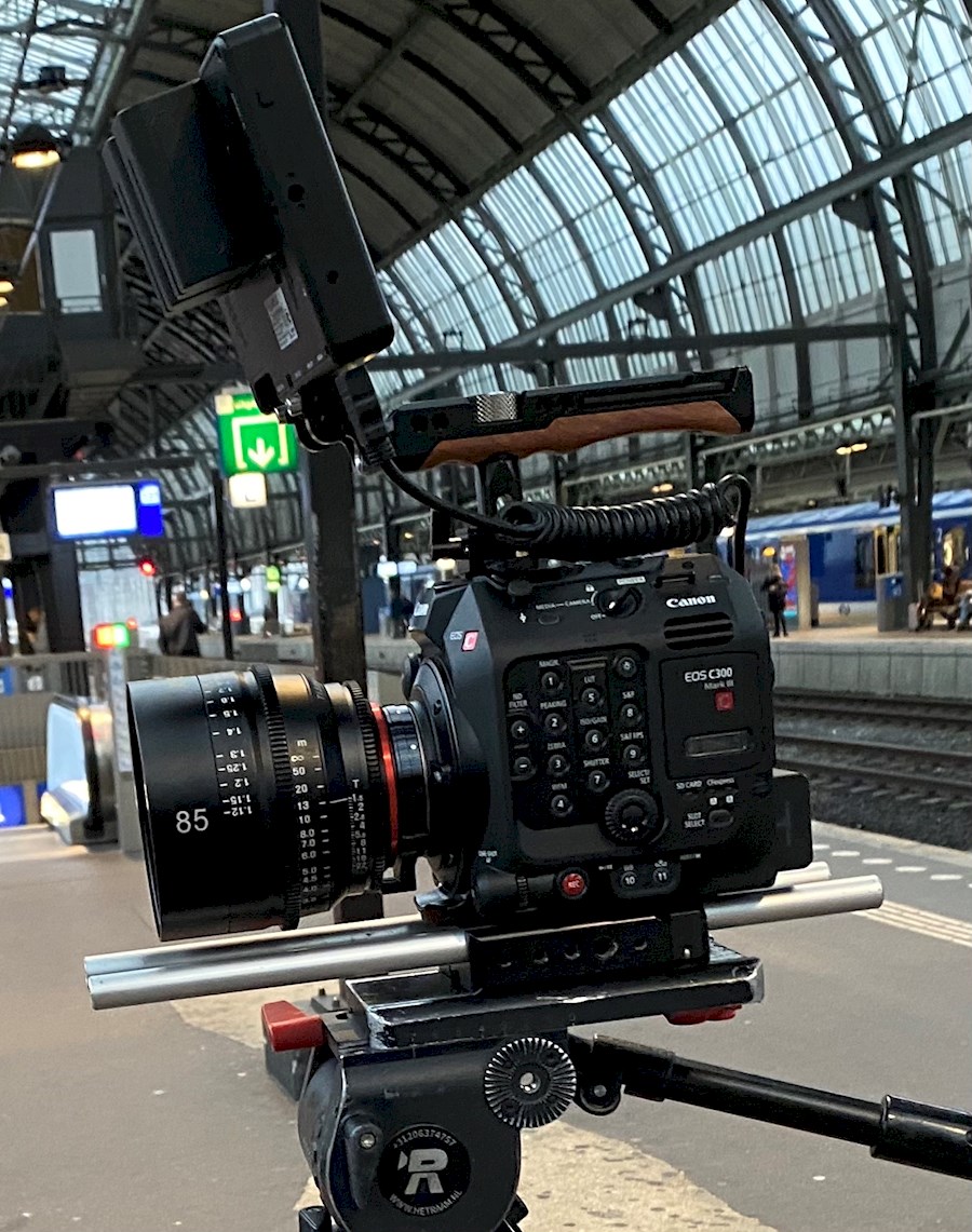 Huur een Canon C300 MARK III 4K RAW 120FPS in Almere van Ramin