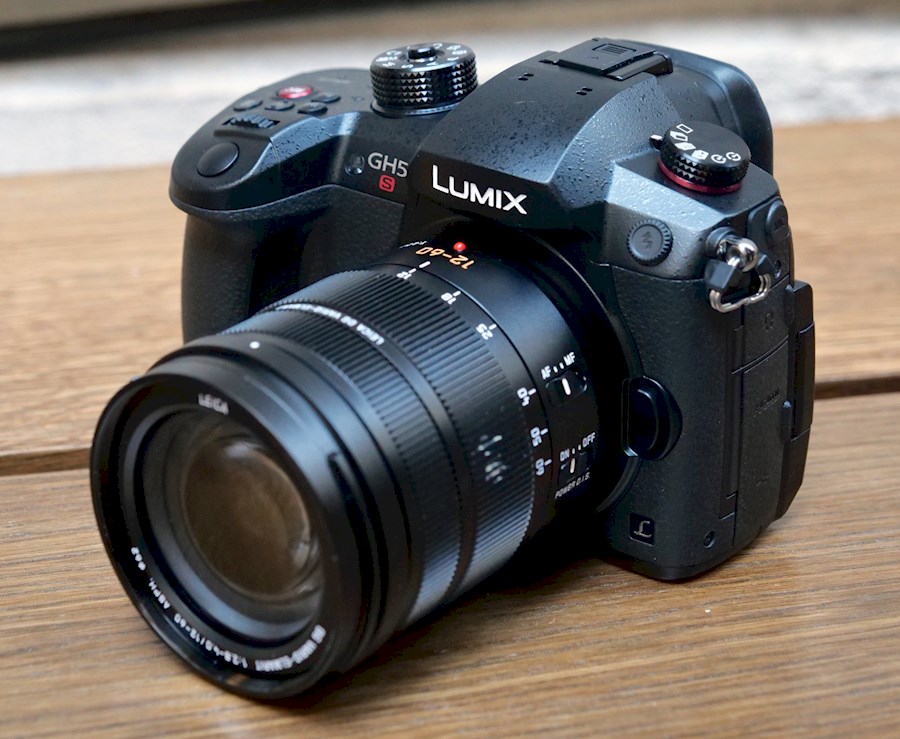 Louez GH5 / Lumix 12-35mm sa... de WORKSTATION-AMSTERDAM