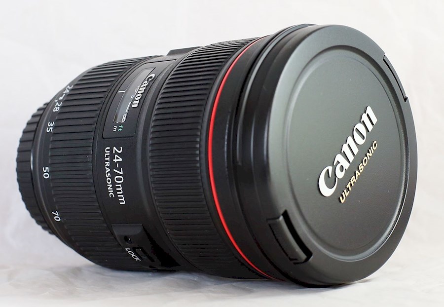 Rent Canon lens 24-70mm f2.8 from Pien