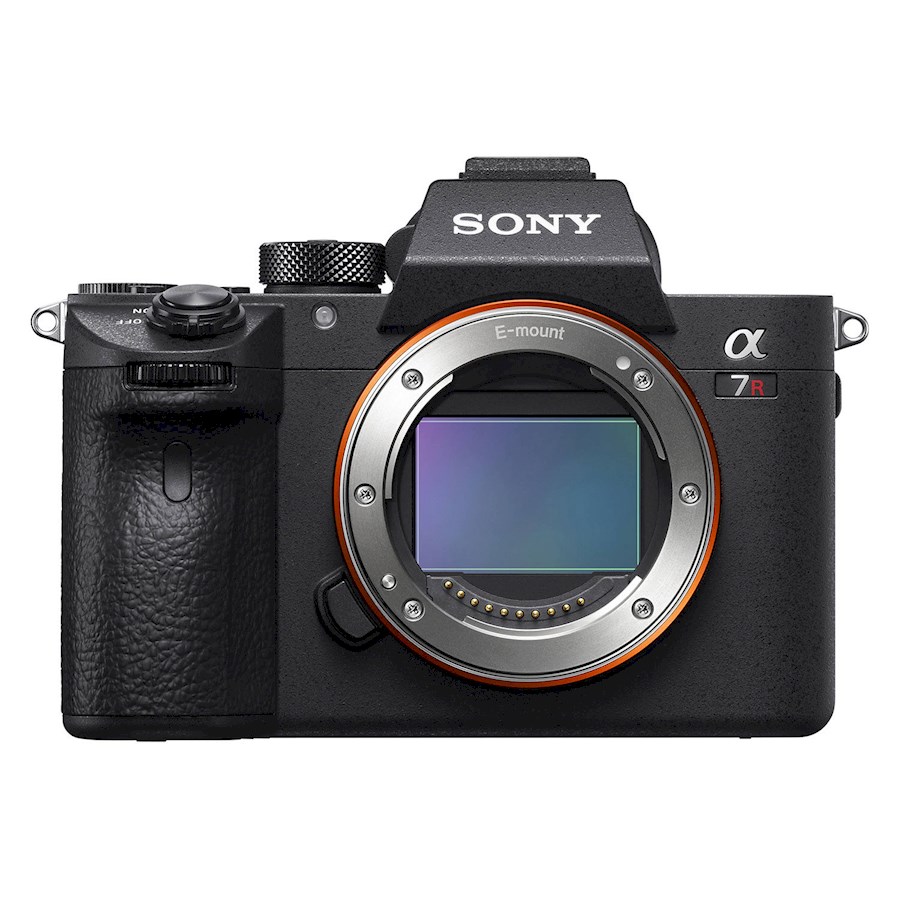 Rent Sony A7R III from HABILIMENT