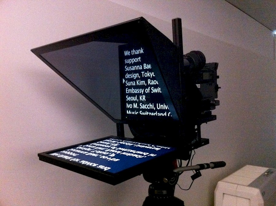 Rent Teleprompter from Daan