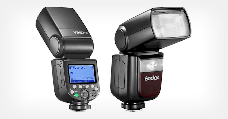 Rent Godox V680II for Fujifilm from BLIND PRODUCTIONS