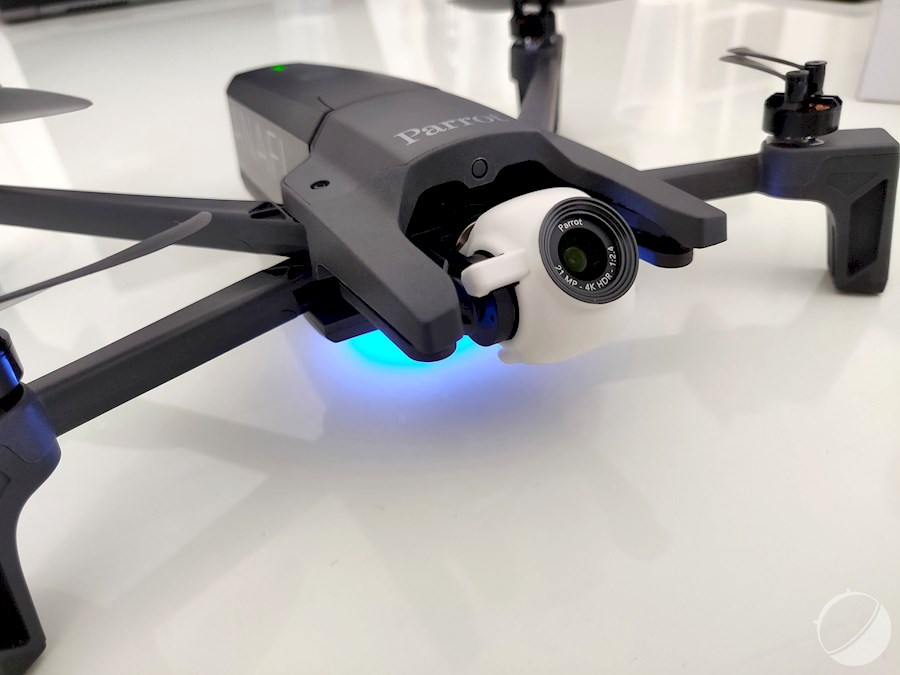 Rent Parrot Anafi  drone from Lucas