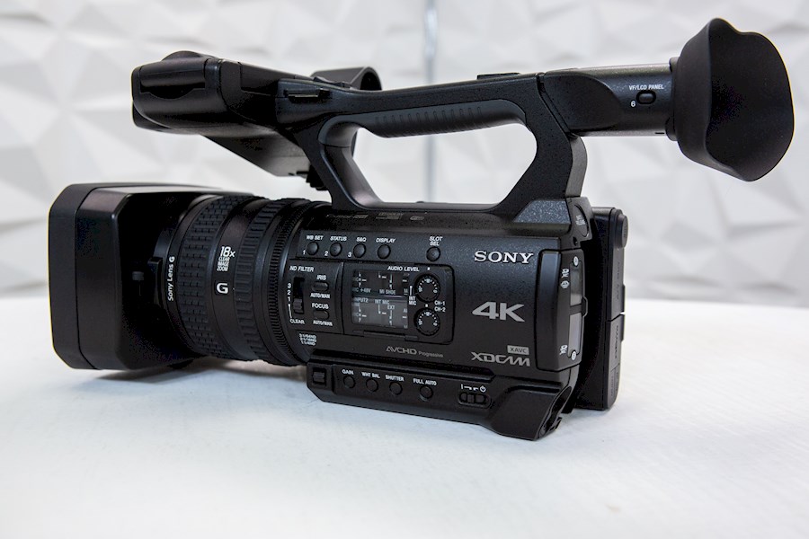 Huur Caméra Sony PXW-Z150 -... van LOCK-PROD LUXEMBOURG S.A R.L.