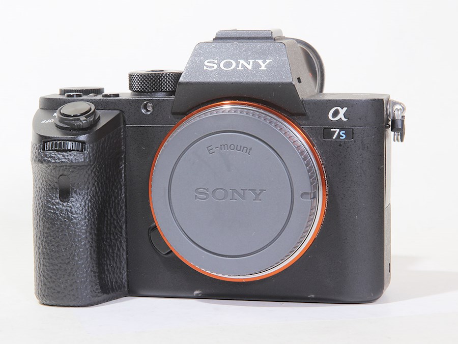 Rent Sony A7S II Body from Timon