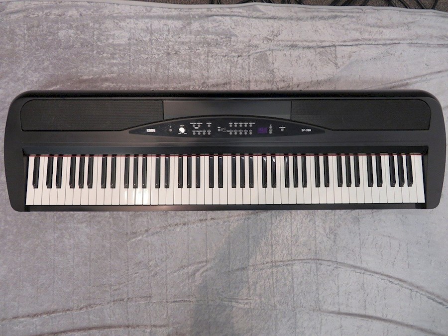 Huur Korg SP280 digitale piano van Jurriaan