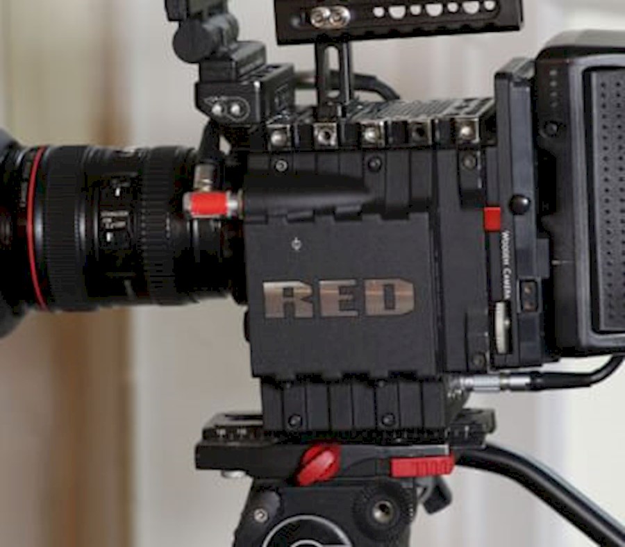 Rent Red Epic MX EF ou PL +... from Bertrand