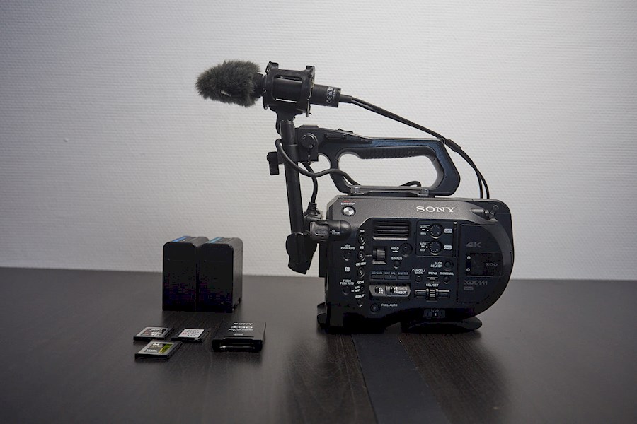 Rent FS7 - Mark 1 (4K Camera) from DAAN EPSKAMP DIGITAL MEDIA
