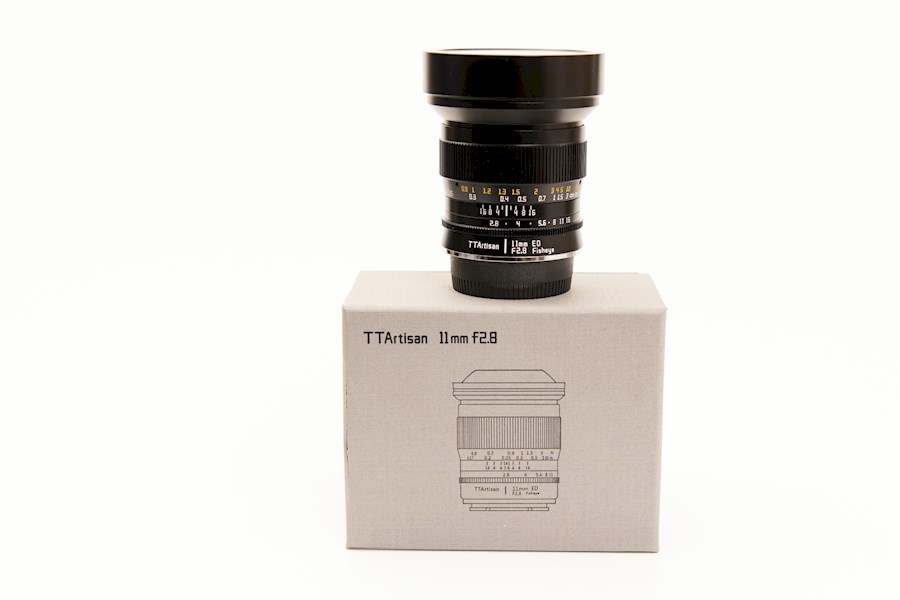 Huur TTArtisan fisheye lens... van MIRROR IMAGE PHOTOGRAPHY & FILM