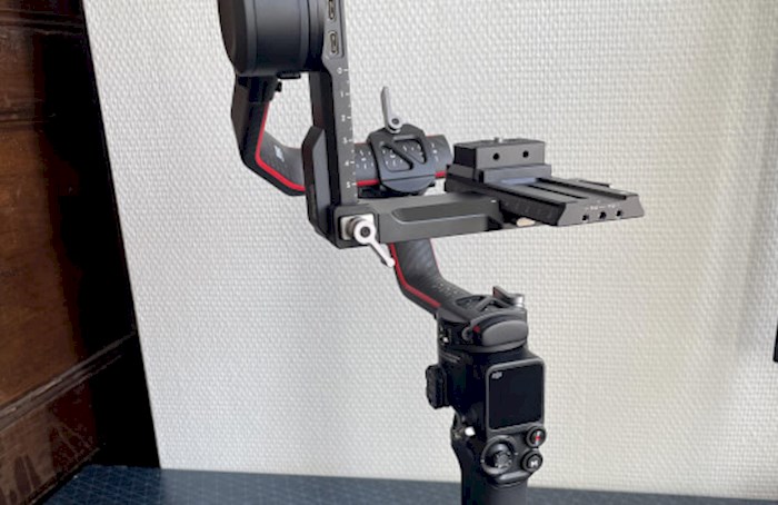 Rent DJI Ronin RS2 Pro Combo from Thibaut