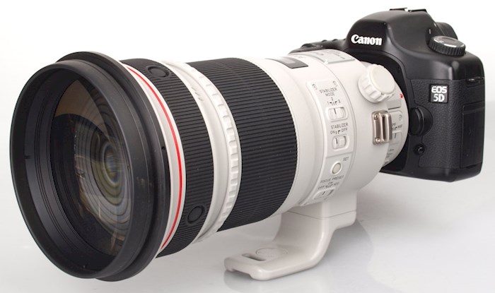 Miete Canon EF 300mm f/2.8L ... von CAMERALAND B.V.