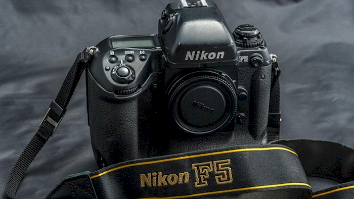 Huur Nikon F5 van Boris