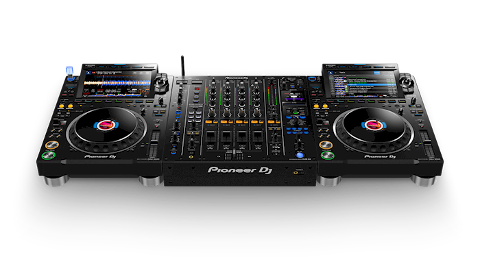 Rent 2x CDJ3000 + A9 from USF