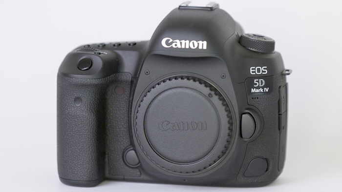 Huur Canon EOS 5D Mark IV van Markus