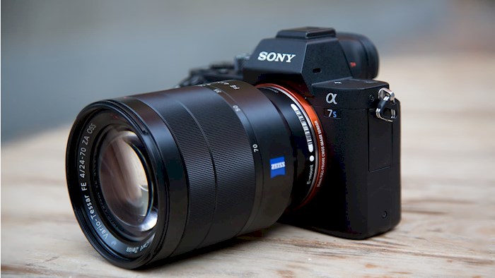 Huur Sony a7S II + 24-70mm ... van PETER DE KLERK MEDIA